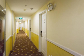 Отель Home Inn Chaoyang Road Wanda Plaza  Бэнбу